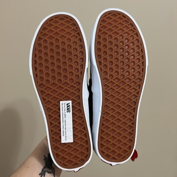 NWT Vans Pride Love Wins Slip On Asher Black Rainbow Glitter Sneakers - Picture 7 of 9